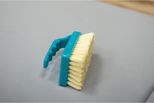 Show full view: Weaver Livestock Tampico Pig Brush with Handle, Teal slide 4 of 6