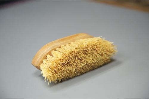 Show full view: Weaver Livestock Rice Root Livestock Brush, 6-in slide 5 of 7