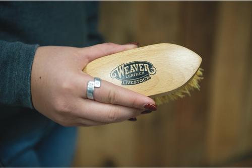 Show full view: Weaver Livestock Rice Root Livestock Brush, 6-in slide 4 of 7