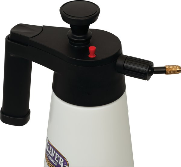 Weaver Livestock Heavy Duty Farm Pump Sprayer, 50-fl oz