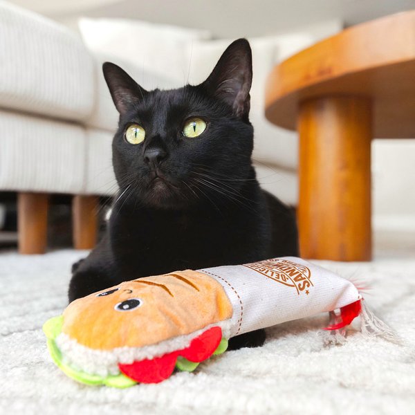 Quirky Kitty Deli Delight Kicker Cat Toy