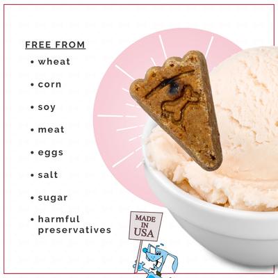 Show full view: The Lazy Dog Cookie Co. Pup-PIE & Ice Cream Slices Triple Berry with Peanut Butter Dog Treats, 5-oz pouch slide 5 of 6