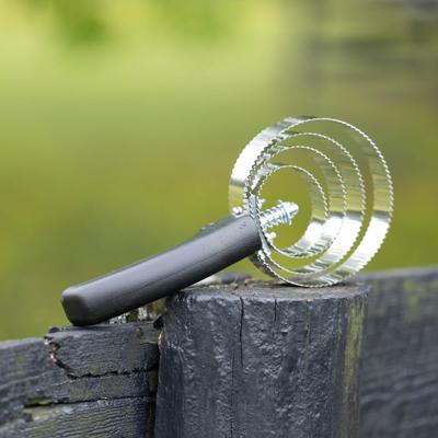 Show full view: Horze Reversible Metal Curry Horse Comb, Black slide 3 of 4