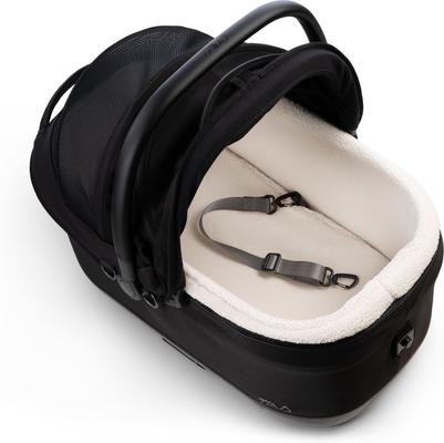 Show full view: Tavo Pets Maeve iso Dog & Cat Car Seat, Onyx, iso6x slide 9 of 11