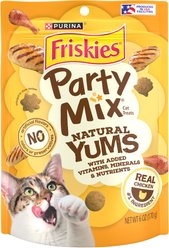 Friskies Party Mix Natural Yums with Real Chicken Flavor Crunchy Cat Treats, 6-oz bag