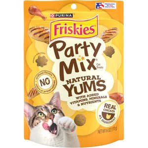 Friskies Party Mix Natural Yums with Real Chicken Flavor Crunchy Cat Treats, 6-oz bag