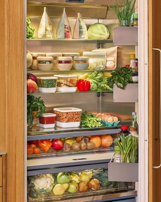 Show full view: W&P 8 Piece Glass Dog Food Storage Set slide 7 of 7