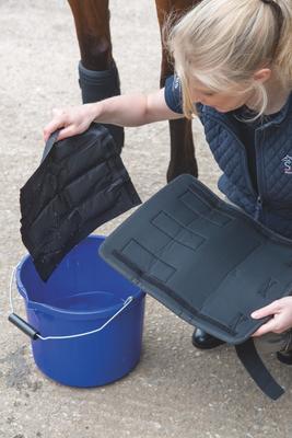 Show full view: Shires Equestrian Products ARMA Hot/Cold Relief Horse Boots, Black slide 2 of 3