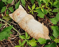 Hi-Line Gift Sleeping Cat Statue, 2.5-in, Orange