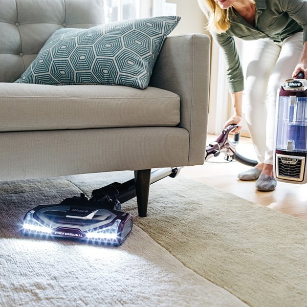 Shark Rotator Powered Lift-Away Vacuum