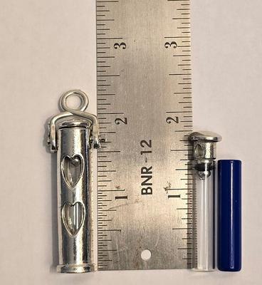 Show full view: The Key Chain Urn Company Cat Design Keepsake Urn, Silver/Black slide 4 of 9