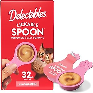 Hartz Delectables Lickable Spoon Salmon Handheld Creamy Cat Treats, 32 count