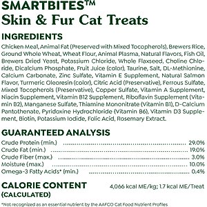 Greenies Feline SmartBites Healthy Skin & Fur Natural Salmon Flavor Soft & Crunchy Adult Cat Treats, 4.6-oz bag