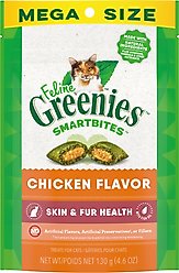 Greenies Feline SmartBites Healthy Skin & Fur Natural Chicken Flavor Soft & Crunchy Adult Cat Treats, 4.6-oz bag