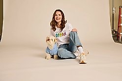 LIFE IS GOOD Women's Grateful Dog Crusher Tee, Small slide 2 of 5