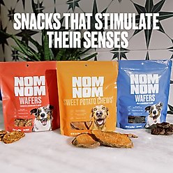 Nom Nom Chicken & Cranberry Wafers Dehydrated Dog Treats, 7-oz pouch slide 2 of 6
