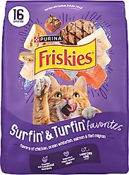 Friskies Surfin' & Turfin' Favorites Muscle & Immune Support Crunchy Dry Cat Food, 16-lb bag