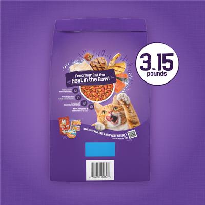 Show full view: Friskies Surfin' & Turfin' Favorites Muscle & Immune Support Crunchy Dry Cat Food, 3.15-lb bag slide 3 of 13