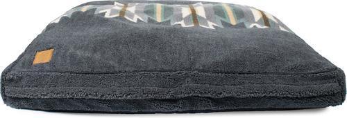 Show full view: Pendleton Wyeth Trail Berber Dog Bed, Wyeth Trail Oxford, X-Large slide 3 of 10