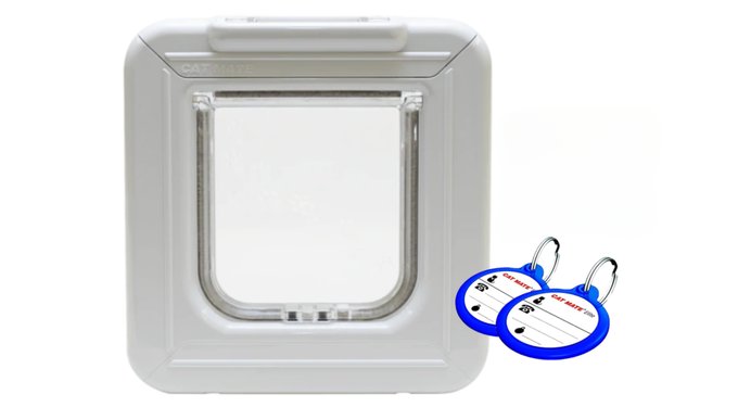 CAT MATE Elite Super Selective Microchip & I.D. Disc Cat Flap