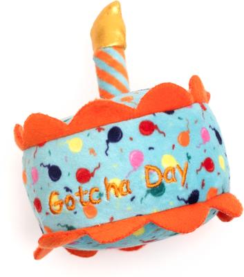 Show full view: The Worthy Cat Gotcha Day Cake Cat Toy, Green, One Size slide 2 of 3