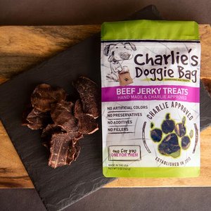 Charlie's Doggie Bag Beef Jerky Dog Treats, 5-oz bag
