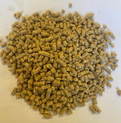 Show full view: Hudson Feeds Swine Feeds Supreme Grower Complete Pig Food, 50-lb bag slide 4 of 8