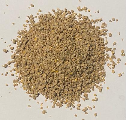 Show full view: Hudson Feeds 18% Multi-Flock Grower/Finisher Complete Poultry Feed, 50-lb bag slide 4 of 9