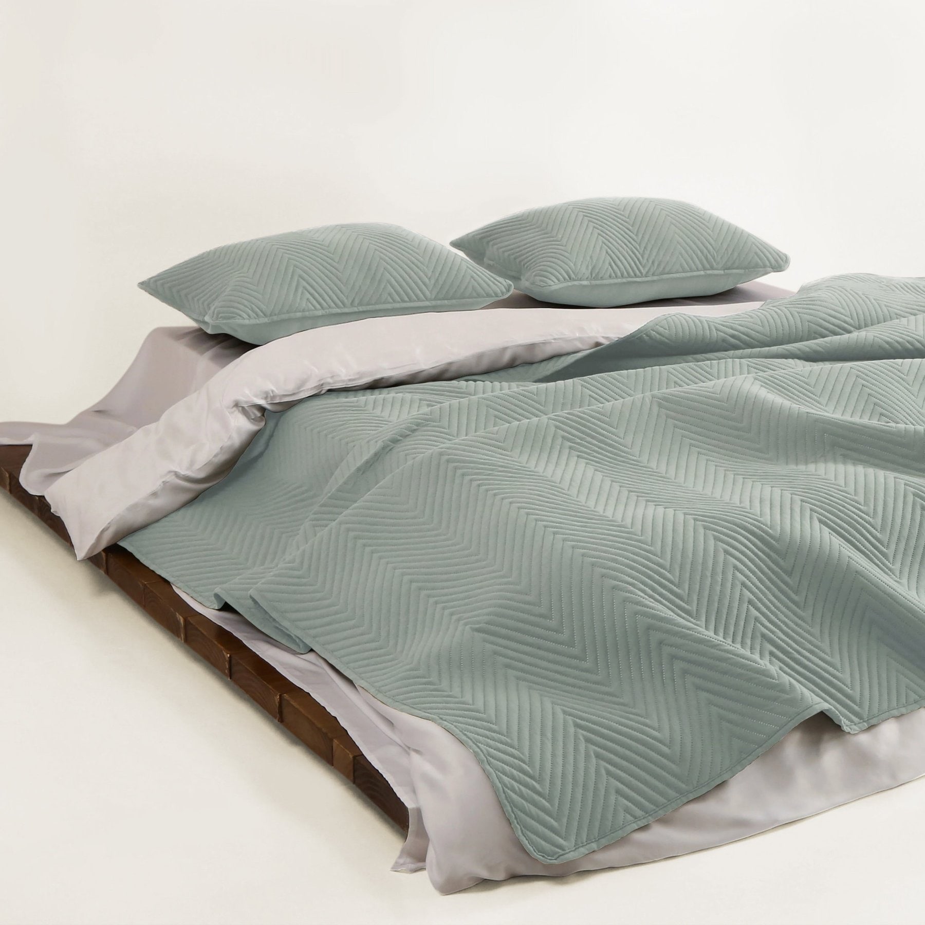 Slashop FURRFREE Quilt Set, Glacier Haze, King/California King