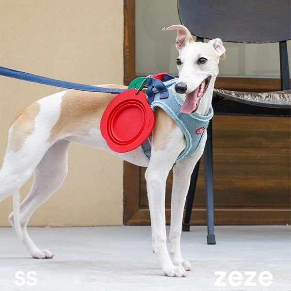 Show full view: ZEZE Collapsible Silicone Dog Bowl, Red, 3-cup slide 3 of 7
