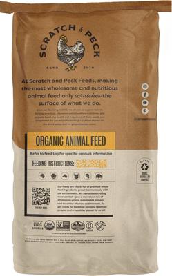 Show full view: Scratch and Peck Feeds Organic Scratch + Seeds Chicken Treats, 25-lb bag slide 2 of 8