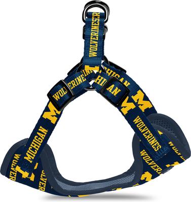 Show full view: ShopInstaPets NCAA Basic Dog Harness, X-Small: 17 to 20.5-in chest, Michigan Wolverines slide 4 of 5