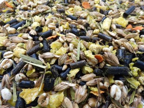 Show full view: HAVENS Natural Balance Horse Feed, 38.5-lb bag slide 3 of 7