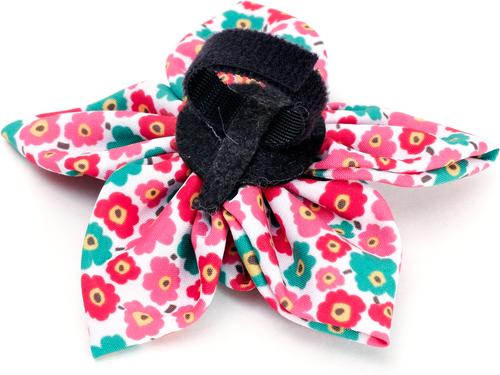 Show full view: The Worthy Dog Fleurs Flower Dog & Cat Collar Accessory, Pink, Small slide 2 of 4
