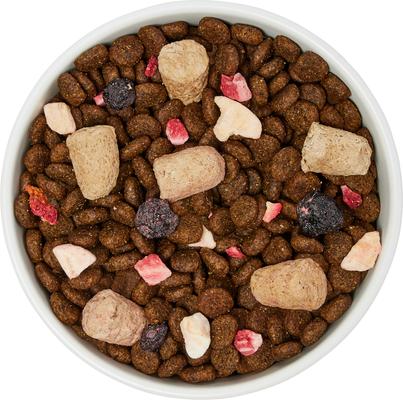 Show full view: Stella & Chewy's SuperBlends Grass-Fed Beef Recipe Meal Mixers Freeze-Dried Raw Dog Food Topper, 3.25-oz bag slide 10 of 13