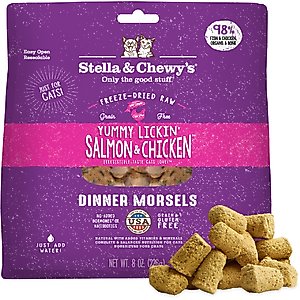 Stella & Chewy's Yummy Lickin' Salmon & Chicken Dinner Morsels Freeze-Dried Raw Cat Food, 8-oz bag