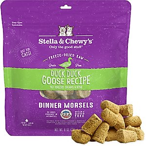 Stella & Chewy's Duck Duck Goose Dinner Morsels Freeze-Dried Raw Cat Food, 8-oz bag