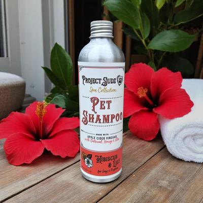 Show full view: Project Sudz Spa Collection Hibiscus & Lily Liquid Dog Shampoo, 10-fl oz bottle slide 3 of 4