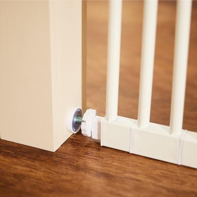 Show full view: Frisco Cat Safety Gate, Bright White slide 4 of 9