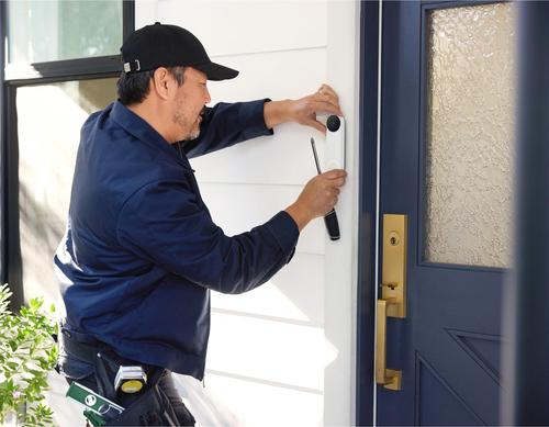Show full view: Google Nest Wi-Fi Video Doorbell, Snow slide 7 of 9