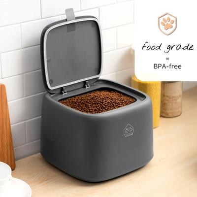 Show full view: 4 Cats & Dogs Kibble Dog & Cat Food Storage Container, 10-l slide 6 of 8