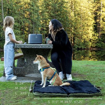 Show full view: 4 Cats & Dogs Gus Travel Dog Bed, Army, Medium slide 3 of 5