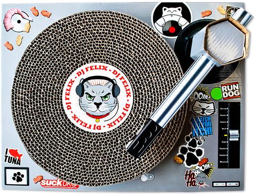 Show full view: Suck UK Cat Playhouse DJ Deck Scratch Pad slide 3 of 11