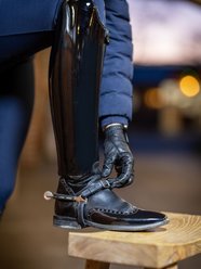 LeMieux Horse Spur Straps, Black, 16-in slide 2 of 2
