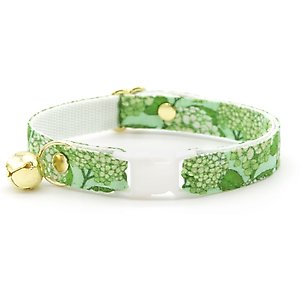 Made By Cleo Hydrangea Hill Cat Collar