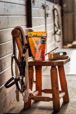 Show full view: Twenty Four Carrots Super Food Horse Treats, 1.4-lb bag slide 3 of 5