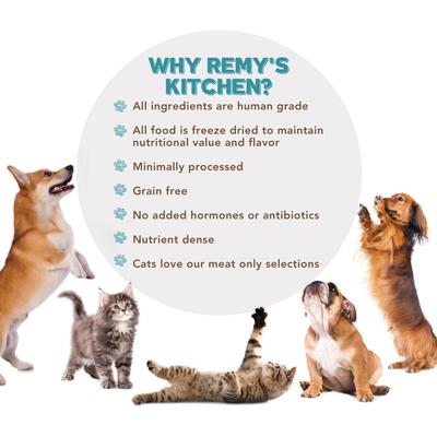 Show full view: Remy's Kitchen SuperfoodPLUS Meal Mixers Chicken Grain-Free Dog Food Topping, 5-oz bag slide 9 of 12