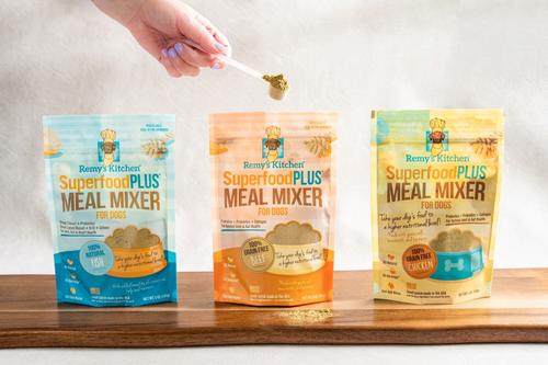 Show full view: Remy's Kitchen SuperfoodPLUS Meal Mixers Chicken Grain-Free Dog Food Topping, 5-oz bag slide 4 of 12