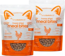 Smallbatch Pets Non-GMO Chicken Meal Bites Freeze-Dried Cat Food, 20-oz bundle 