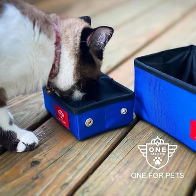 Show full view: One for Pets Nylon Dog Portable Travel Bowl Set, Blue, 2.5 liters slide 3 of 4